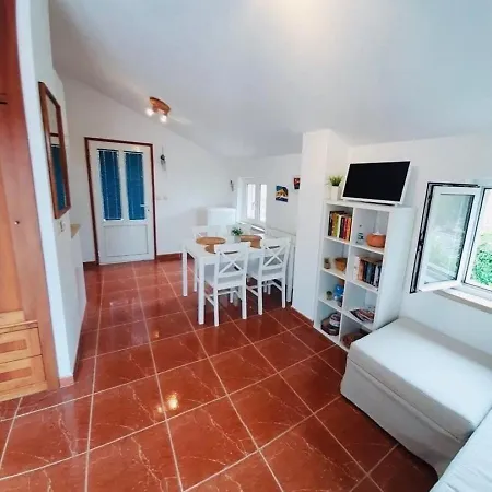 Appartamento Linda1 *