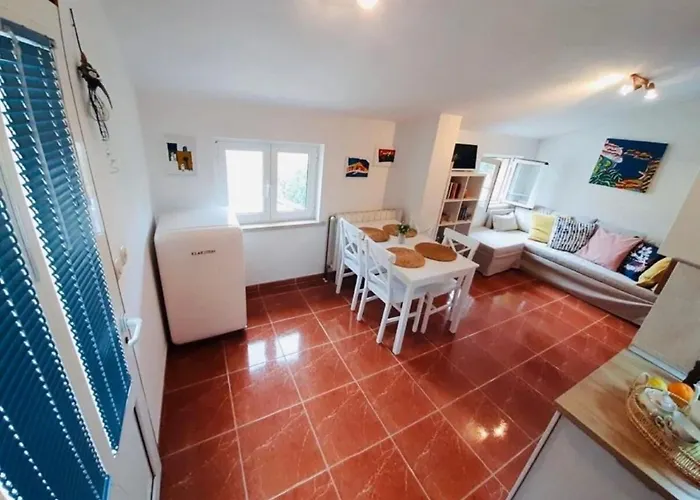 Διαμέρισμα Linda1 Λομπάρδα